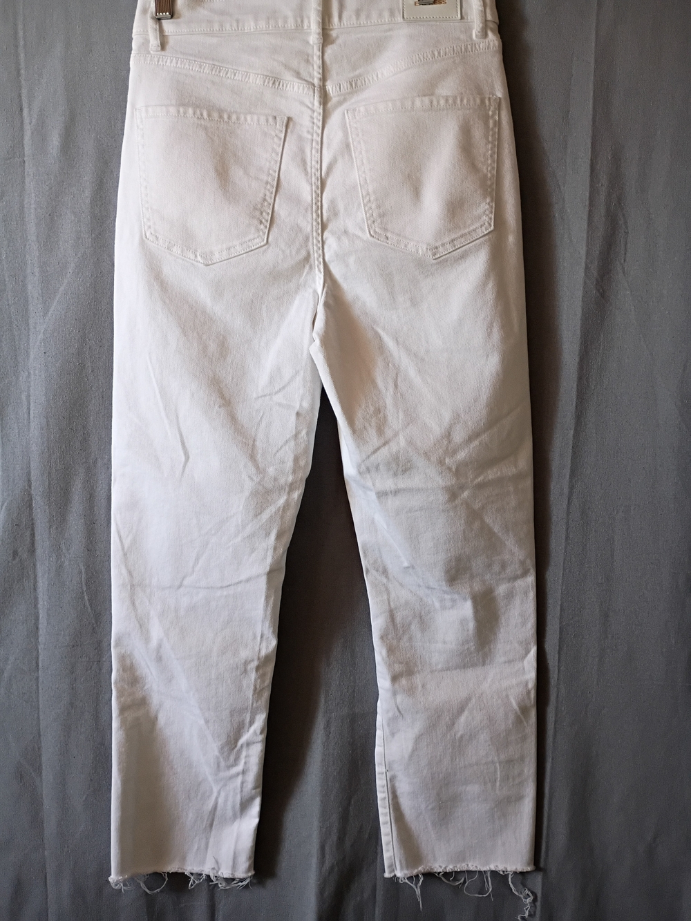 Express Mom Jean White Distressed Super High-Rise ,Ankle Straight Jeans Size 6R - Picture 5 of 12